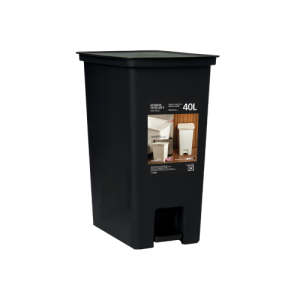 LIXEIRA C/ PEDAL 41,5X29,5X54 FLY 40L PRETO PARAMOUNT